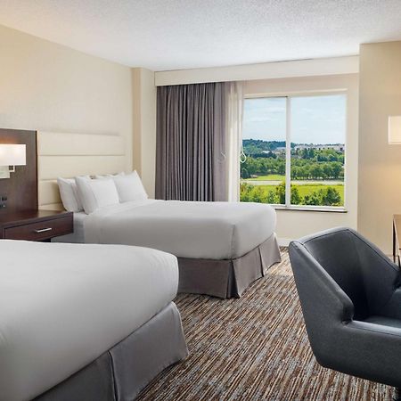 Doubletree By Hilton Greensboro Exterior foto