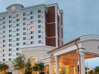 Doubletree By Hilton Greensboro Exterior foto